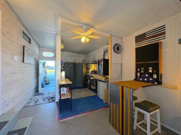 1988 Palm Harbor HS Manufactured Home