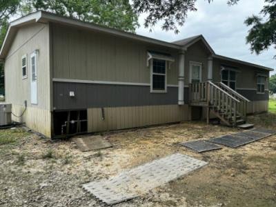 Mobile Home at 416 County Road 6881 Dayton, TX 77535
