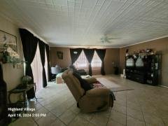 Photo 5 of 10 of home located at 215 NE 52 St Deerfield Beach, FL 33064
