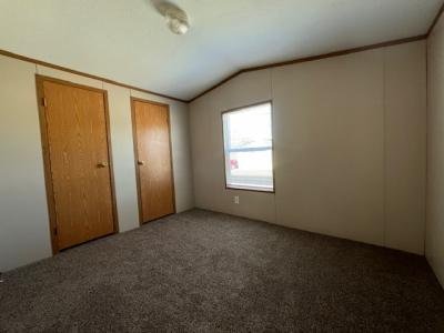 Mobile Home at 1077 Meadows Nappanee, IN 46550