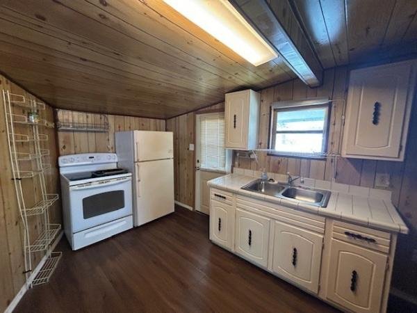 1980 Unknown Manufactured Home