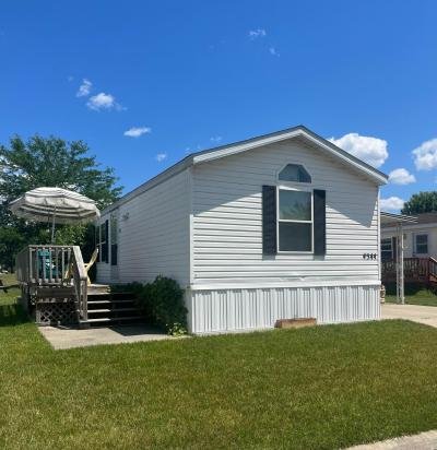 Mobile Home at 4544 Clover Way W Lot Cw4544 Saginaw, MI 48603