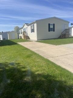 Photo 1 of 9 of home located at 13430 Honolulu Court Hartland, MI 48353