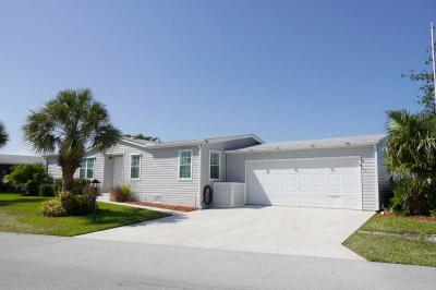 Photo 2 of 23 of home located at 145 South Warner Drive Jensen Beach, FL 34957