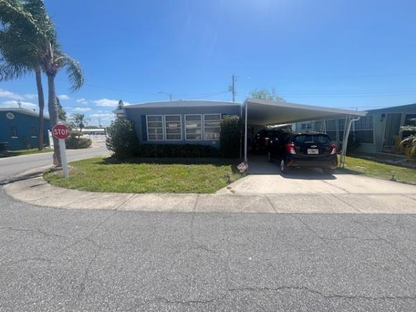 1964 Mobile Home For Sale | 1415 Main Street #72 Dunedin, FL