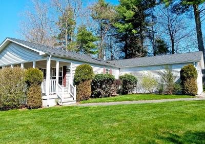 Mobile Home at 3404 Oak Point Drive Middleborough, MA 02346