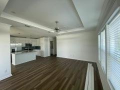 Photo 4 of 20 of home located at 920 Roseau Avenue Venice, FL 34285