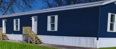 Mobile Home at 1414 Eastshore Drive, Lot 37 Findlay, OH 45840