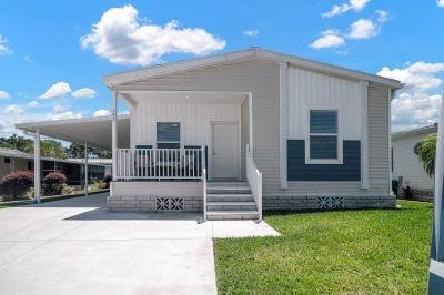 Mobile Home at 107 Beauchamp St. Lake Placid, FL 33852