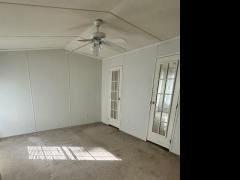 Photo 4 of 6 of home located at 314 Jefferson Street Richland, MS 39218