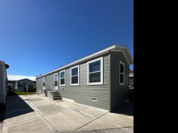 2023 Mid-Country 2 bedroom Manufactured Home