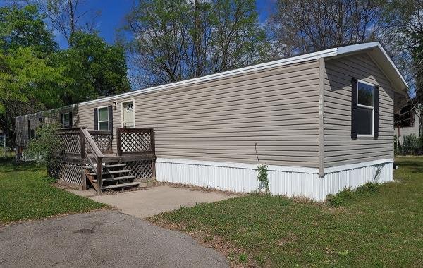 2009  Mobile Home For Sale