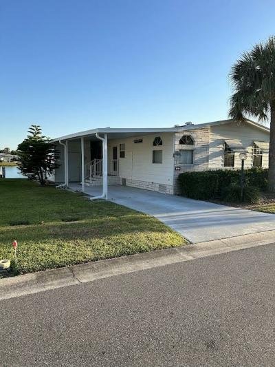 Mobile Home at 2366 Lakes Of Melbourne Drive Melbourne, FL 32904