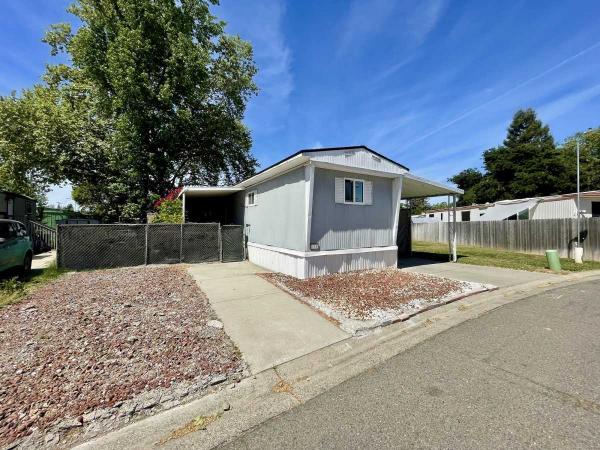 1972 Commodore Mobile Home For Sale