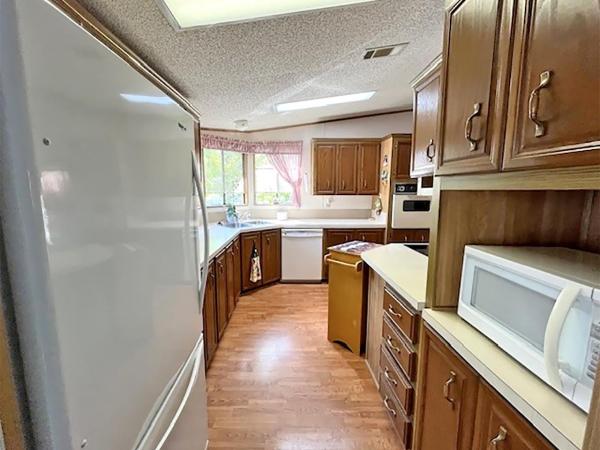 1988 PAHA Manufactured Home