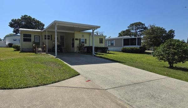 Photo 1 of 2 of home located at 6401 D Lakewood Dr Lot 1004 Ocala, FL 34480