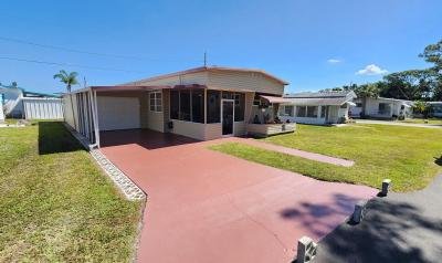 Mobile Home at 40 Imperial Ave Palmetto, FL 34221