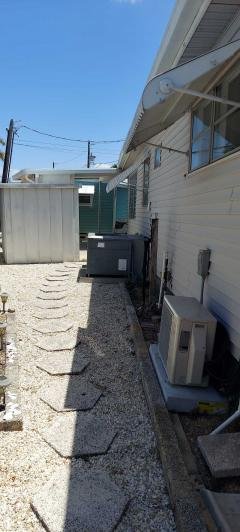 Photo 2 of 8 of home located at 1375 Pasadena Ave. S. Lot115 South Pasadena, FL 33707