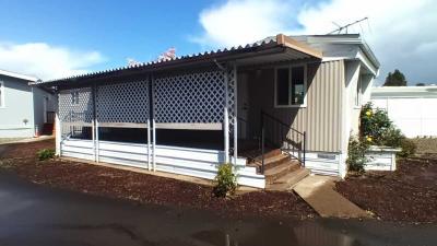 Photo 3 of 12 of home located at 2200 Lancaster Drive SE Sp. #12C Salem, OR 97317