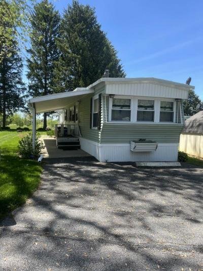 Mobile Home at 433 Clover Dr York, PA 17406