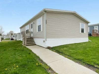 Mobile Home at 233 Glengarry Ct. Highland, MI 48357