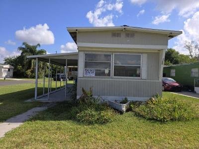 Mobile Home at 199 Lakeside Garden Circle Lake Wales, FL 33853