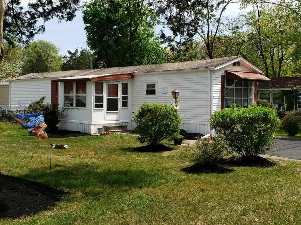 1975 NEW Mobile Home For Sale