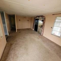 Photo 4 of 11 of home located at 3824 Edam St Sarasota, FL 34234
