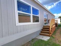 Photo 1 of 11 of home located at 7610 W Nob Hill Blvd #201 Yakima, WA 98908