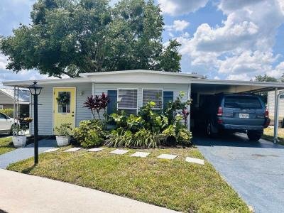 Mobile Home at 113 Coral Crest Drive Valrico, FL 33594