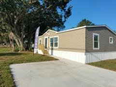 Photo 3 of 10 of home located at 11211 East Bay Rd. Unit 20 Gibsonton, FL 33534