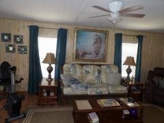 Photo 2 of 22 of home located at 6027 N Carolina Dr Sebring, FL 33870