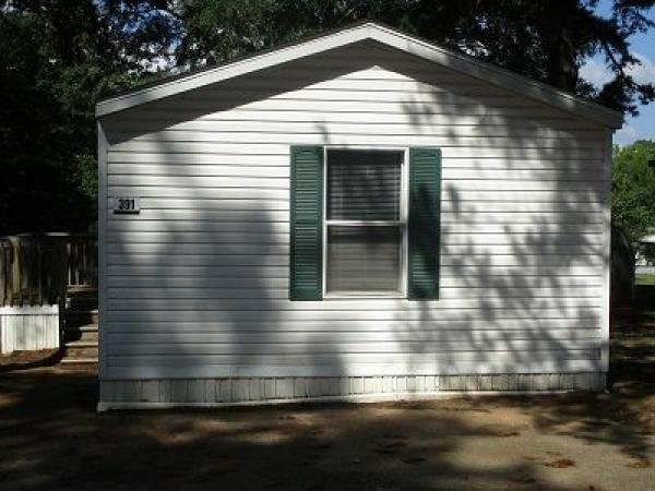2002 Southern Energy Homes Community Series Mobile Home