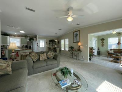 Photo 5 of 20 of home located at 970 Cayman Avenue Venice, FL 34285