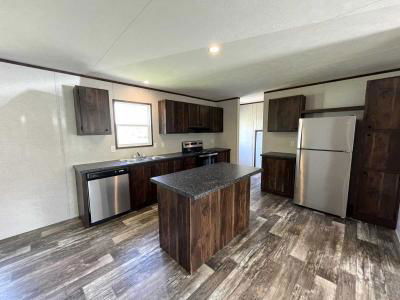 Mobile Home at 6775 E Us Hwy. 33 P78 Churubusco, IN 46723