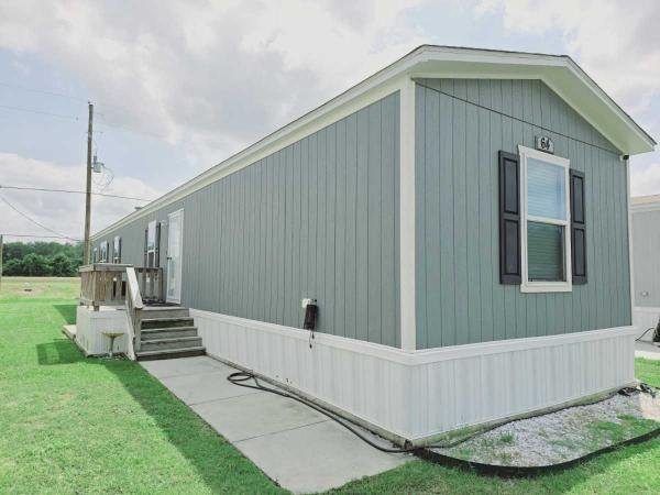 2020 Clayton Homes Anniversary 16763S Manufactured Home