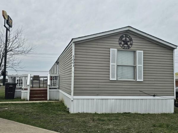 2002 HBOS MANUFACTURING LP Mobile Home For Sale