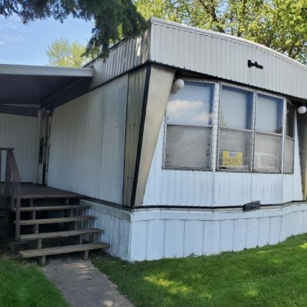 1981 Victorian Manufactured Home