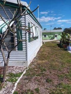 Photo 2 of 10 of home located at 10562 70th Ave North Seminole, FL 33772