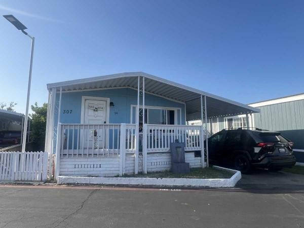 1982 Goldenwest Manufactured Home