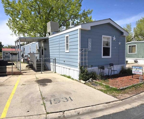 1994 WES Mobile Home For Sale