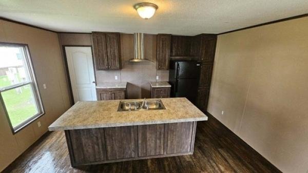 2017 THE BREEZE Manufactured Home