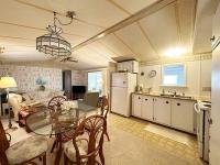 1985 CLAR Manufactured Home