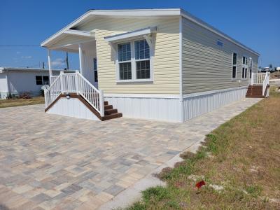 Photo 2 of 20 of home located at 7500 Osceola Polk Line Rd - Site #Mm124 Davenport, FL 33896