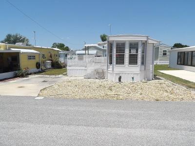 Photo 2 of 23 of home located at 37373 Heidi Terrace Avon Park, FL 33825