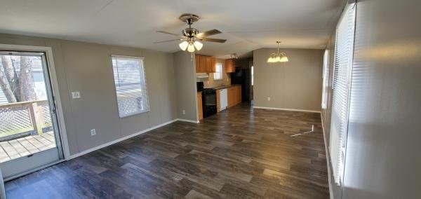 Photo 1 of 2 of home located at 3526 King Henry Court Lot 543 Peoria, IL 61604