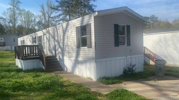 2006 HORTON HOMES Mobile Home For Sale