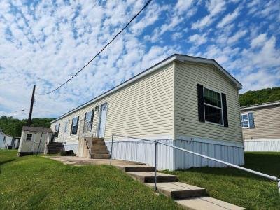 Mobile Home at 2461 Elizabeth Ave, C7 Temple, PA 19560