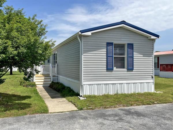 1997 Redman Mobile Home For Sale | 75 Hitch Pond Circle Seaford, DE