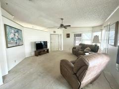 Photo 5 of 20 of home located at 1405 82nd Avenue, Site #55 Vero Beach, FL 32966